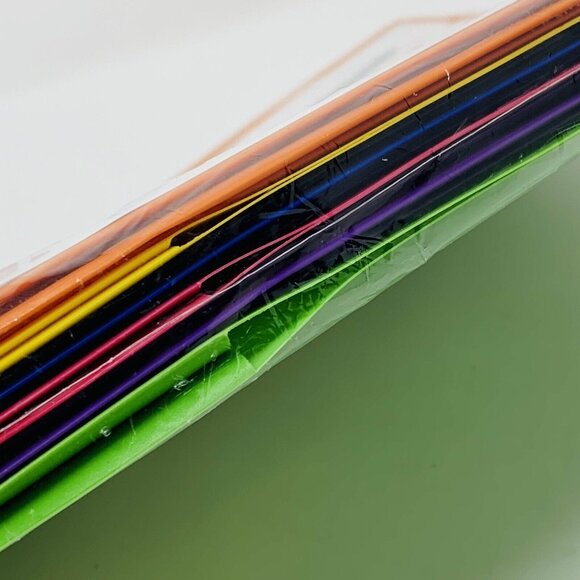 File Folders 3 Prong 2 Pocket Multi Color Pack of 6 Plastic 9.5" x 11.5" - Picture 4 of 5